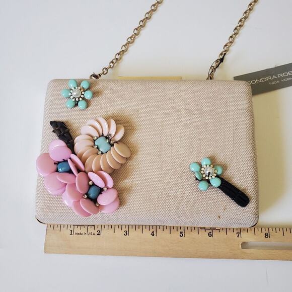 Sondra Roberts Hard Shell Clutch Purse 3D Flowers Chain Strap Clasp Closure NEW - Picture 13 of 16